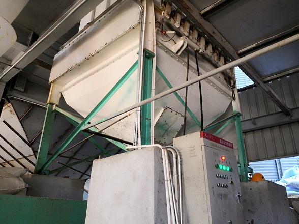 大豆油加工生产线指南 压榨与浸出生产线怎么选